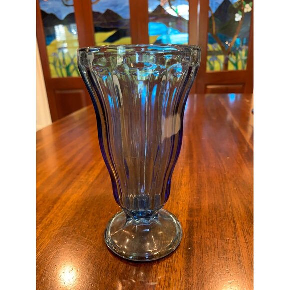 Anchor Hocking Stemmed Blue Float Glasses. - Picture 11 of 11